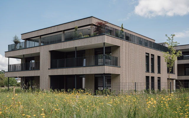 Architektur eines Mehrfamilienhauses in Vorarlberg